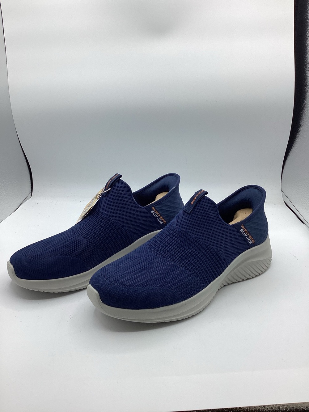 NIB Skechers Hands Free Slip Ins Men’s Size 9 in Navy